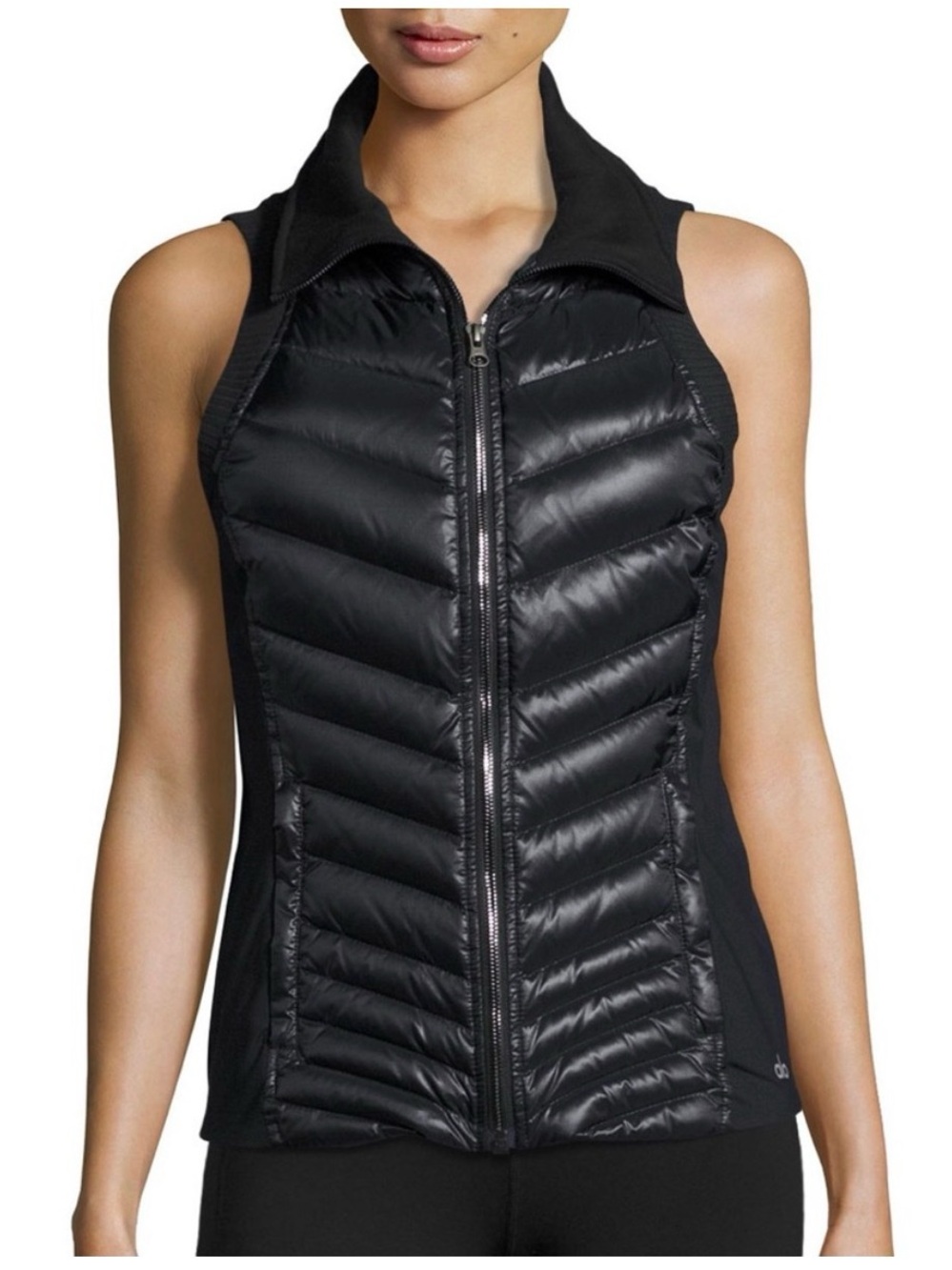 Alo Women's Black Quilted Zip-Front Vest Jacket